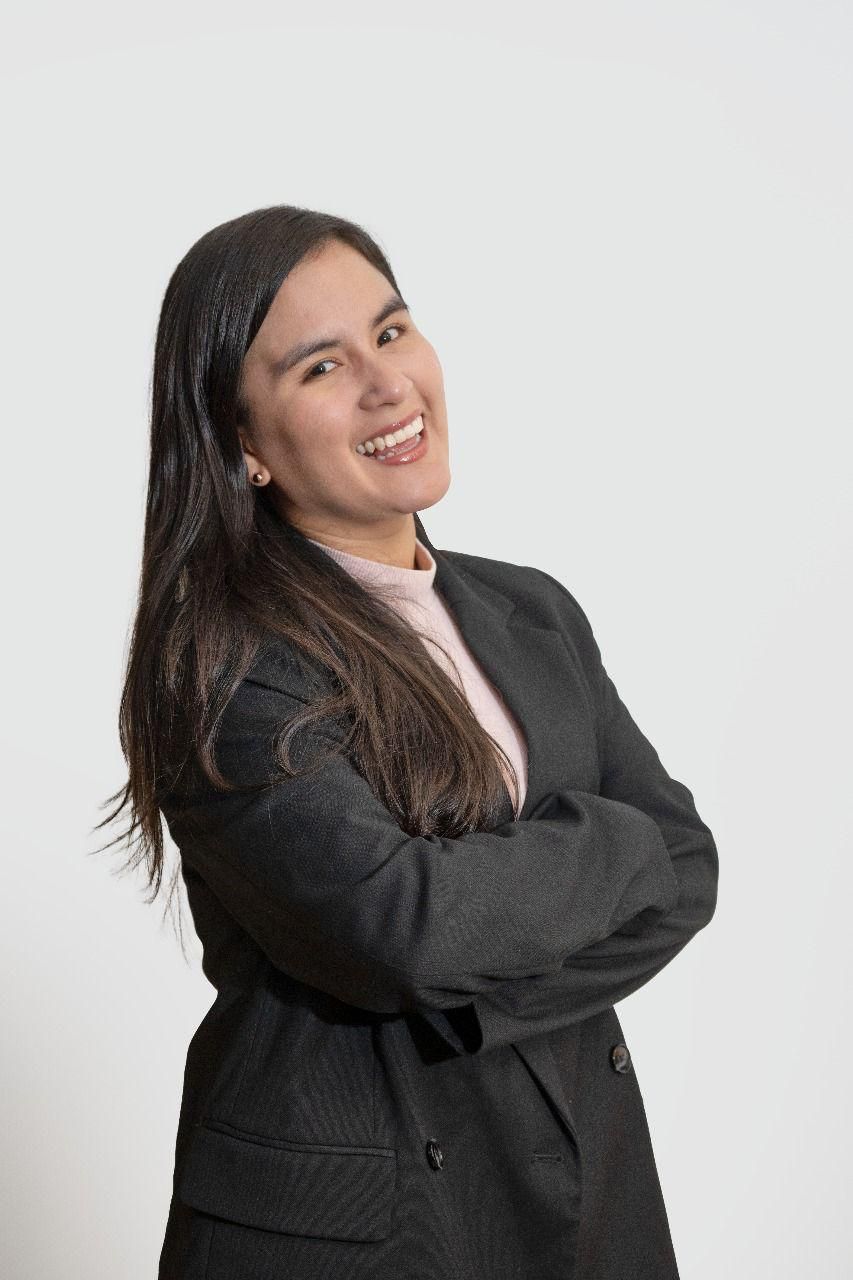 Retrato profesional de Mariela Jauregui